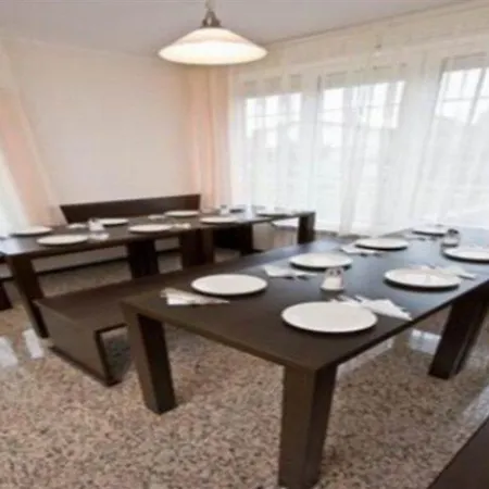 Orlando فندق صوفيا